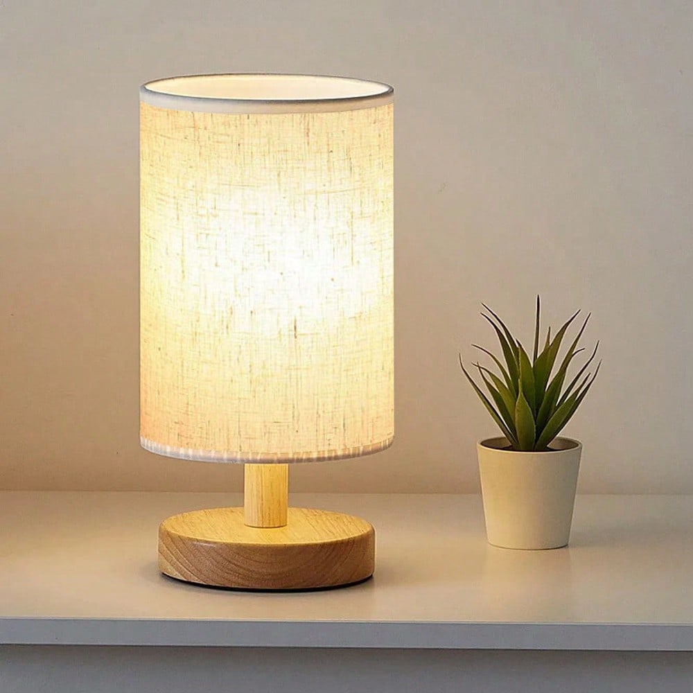 Lighting Decoration In Bedroom - 현대적인 북유럽 스타일의 나무와 천 소재로