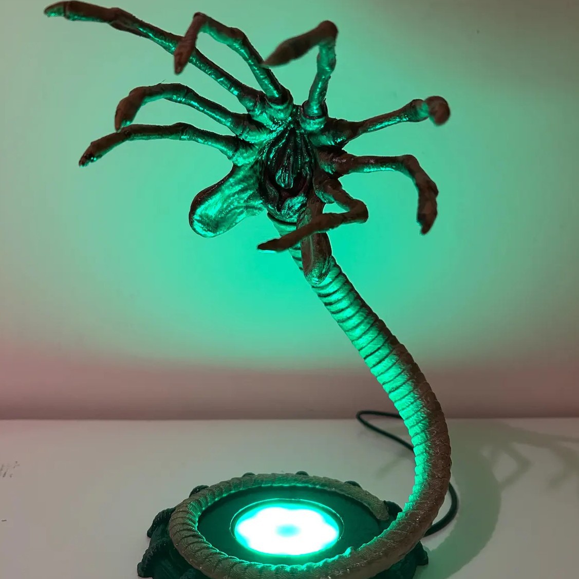 외계인 페이스허거 램프 야간 조명, LED 조명이 있는 - Lighting Decor Items 리뷰 및 가격