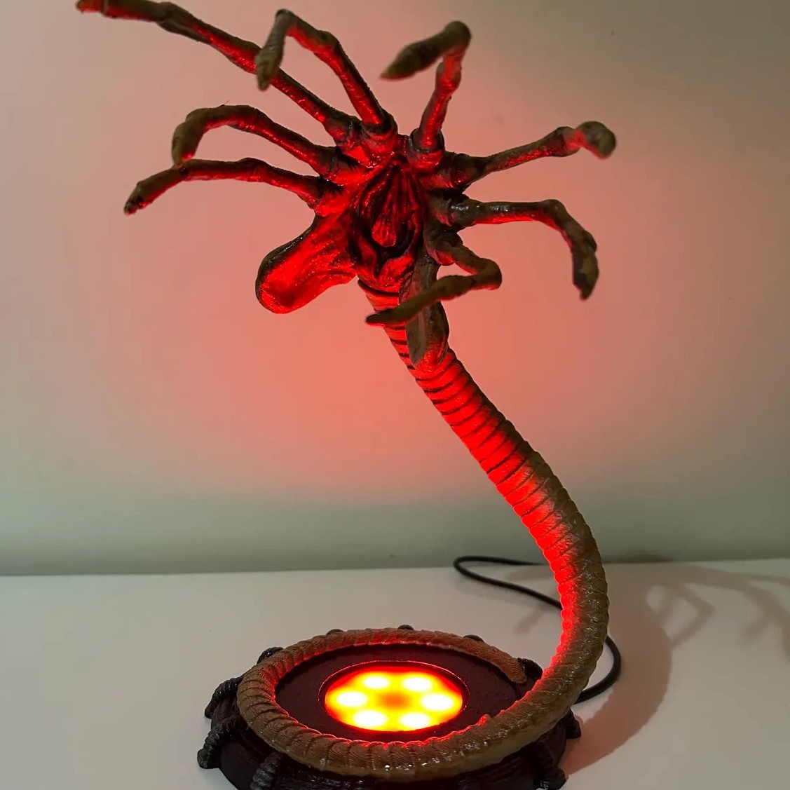외계인 페이스허거 램프 야간 조명, LED 조명이 있는 - Lighting Decor Items 리뷰 및 가격